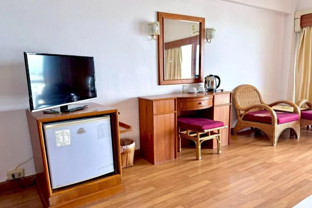 Pailyn Phitsanulok Hotel