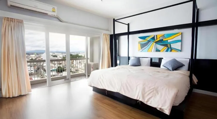 Bed in Pailyn Phitsanulok Hotel