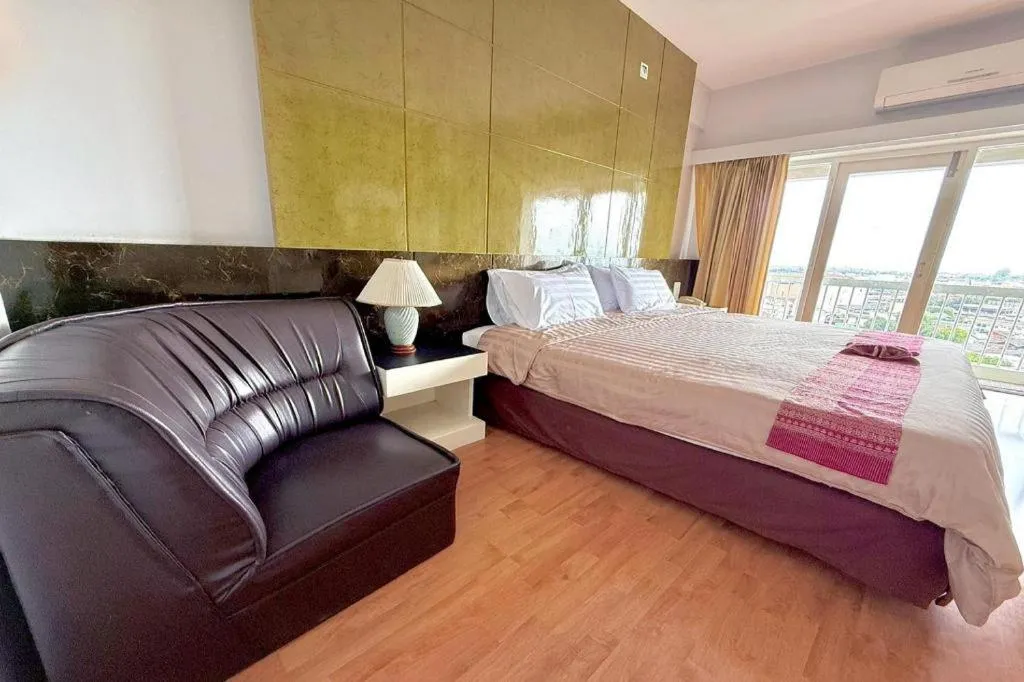 Bed in Pailyn Phitsanulok Hotel