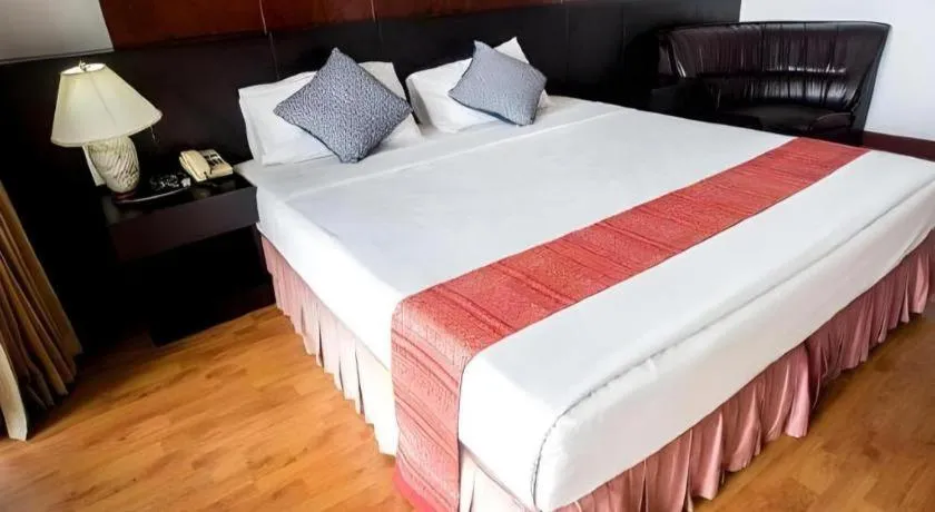 Bed in Pailyn Phitsanulok Hotel