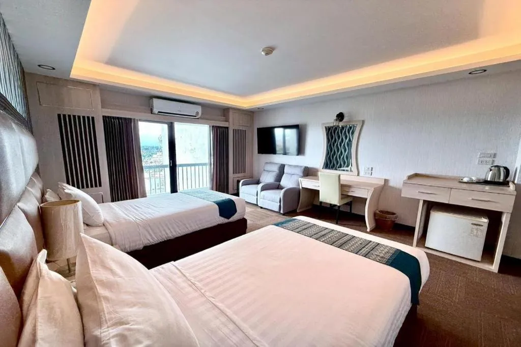 Bed in Pailyn Phitsanulok Hotel