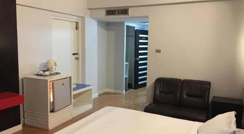 Bed in Pailyn Phitsanulok Hotel