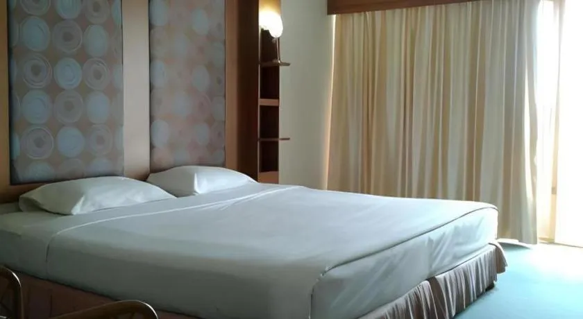 Bed in Pailyn Phitsanulok Hotel