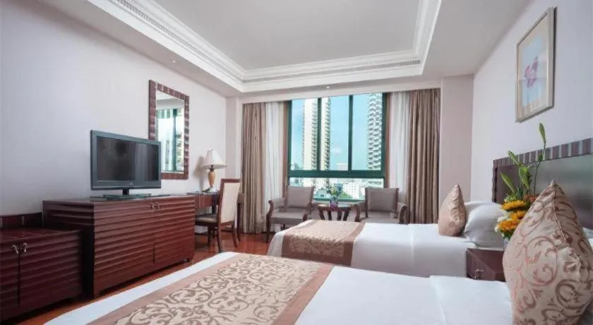 Bed in Sanya Baohong Hotel