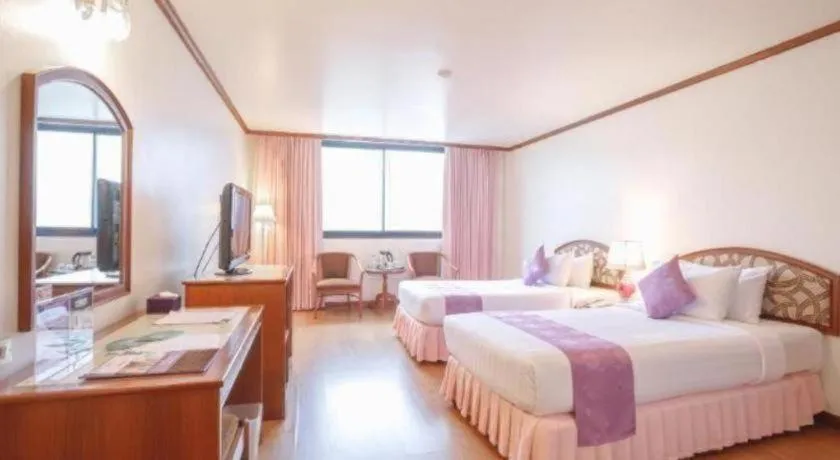 Bed in K.P. Grand Hotel Chanthaburi