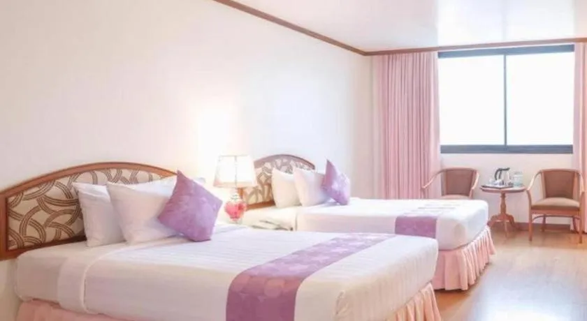 Bed in K.P. Grand Hotel Chanthaburi