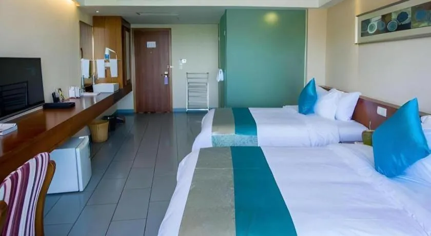 Bed in Sanya Luyi Sea View Hotel