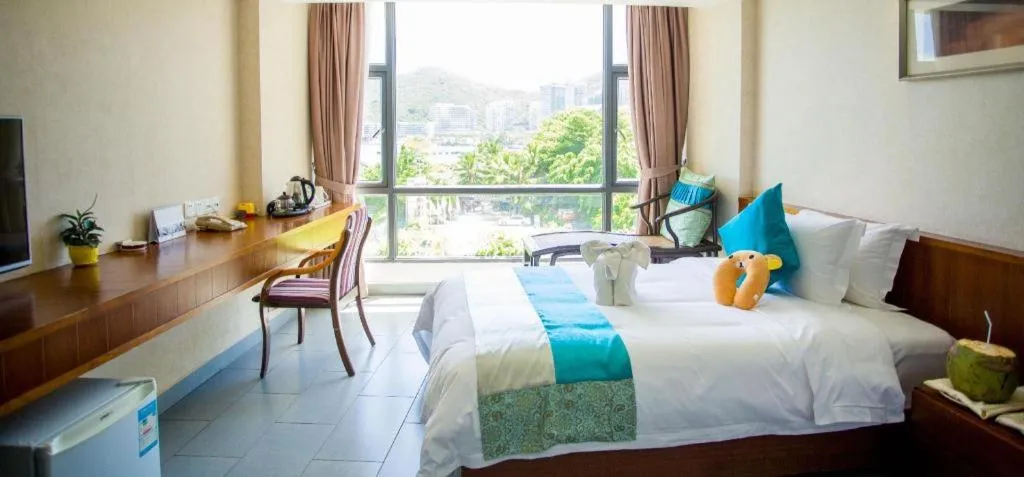 Bed in Sanya Luyi Sea View Hotel