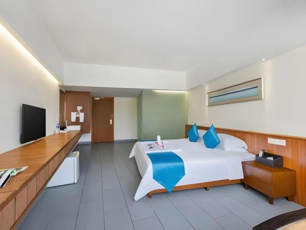 Bed in Sanya Luyi Sea View Hotel