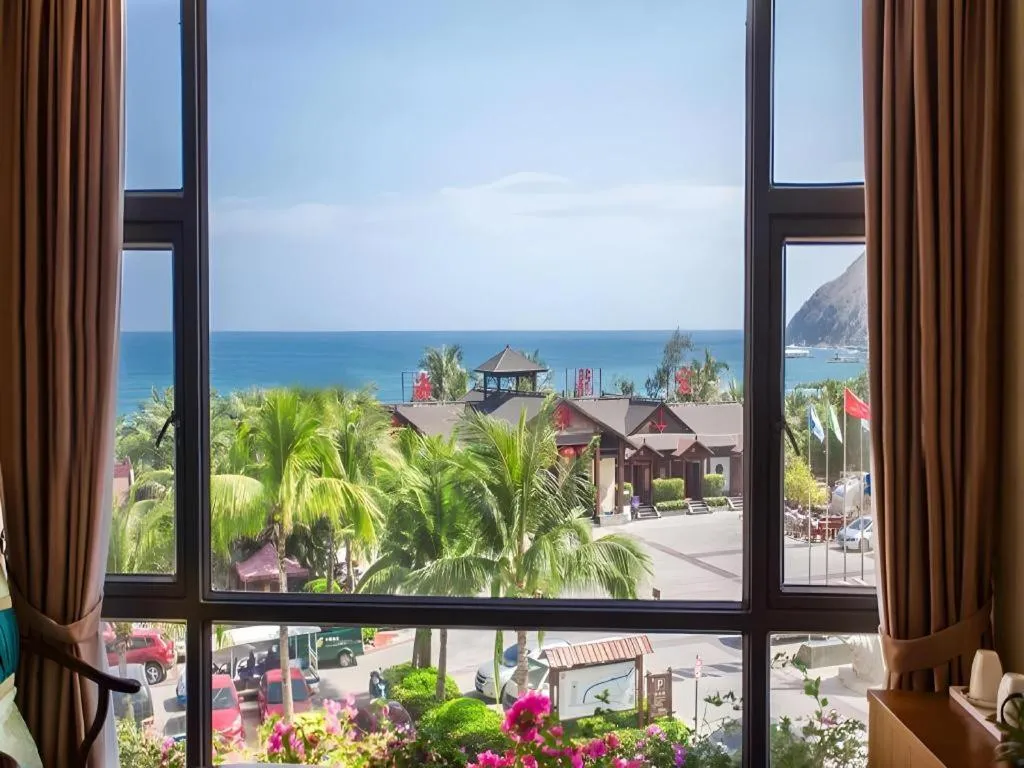 Sanya Luyi Sea View Hotel