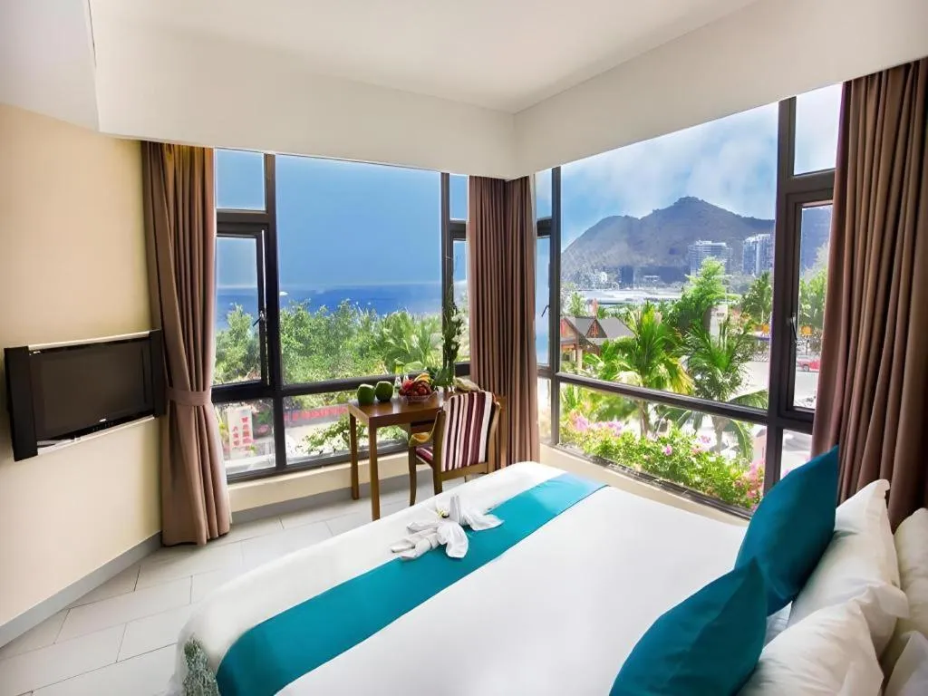 Bed in Sanya Luyi Sea View Hotel