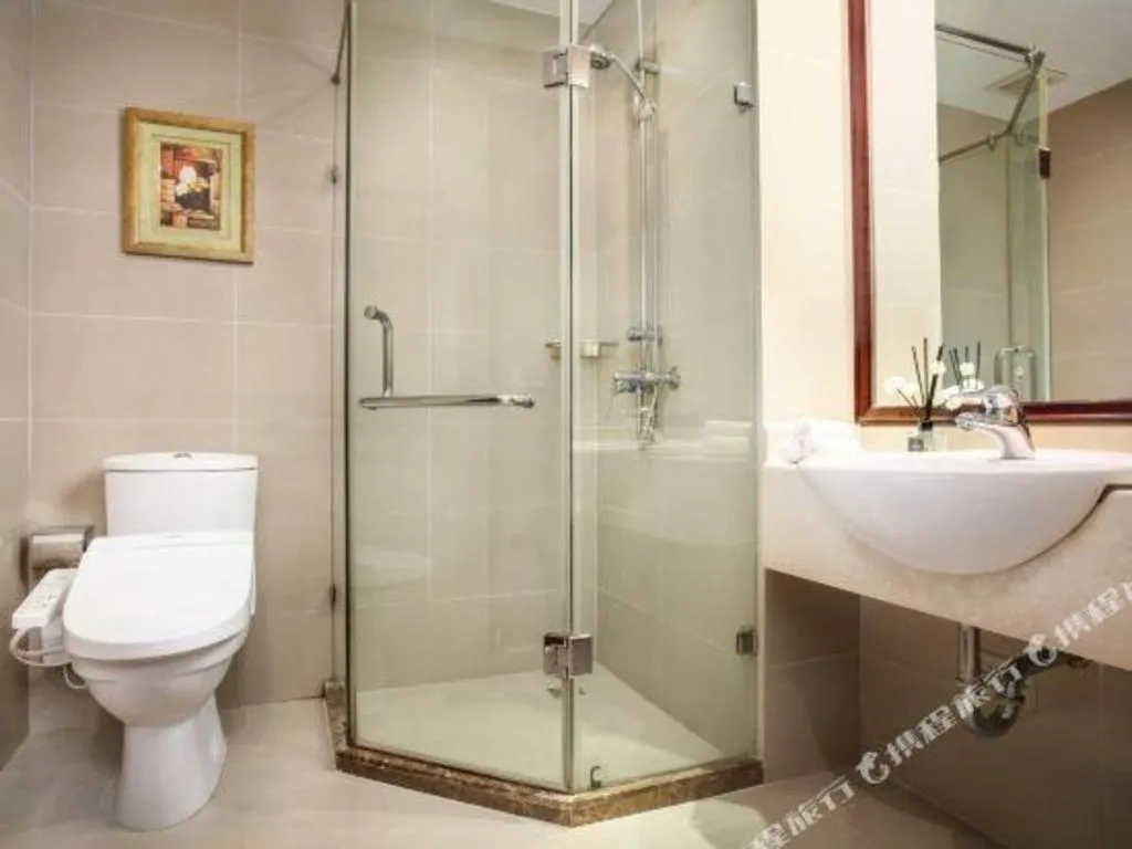 Paradise Jinjiang Hotel