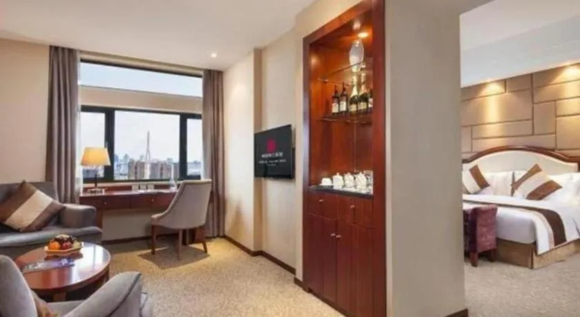 Paradise Jinjiang Hotel