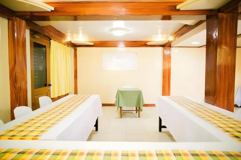 Bed in Ati-Atihan Festival Hotel