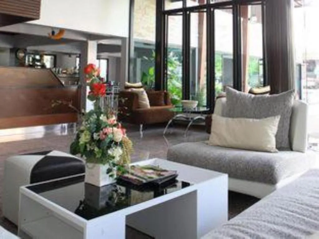 Huay Kaew Palace 1 Hotel