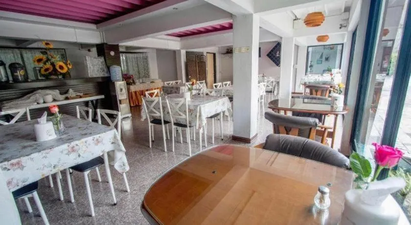 Huay Kaew Palace 1 Hotel