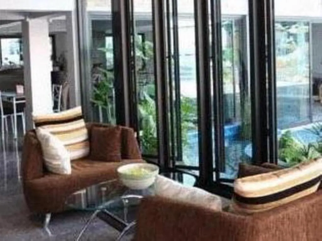 Huay Kaew Palace 1 Hotel