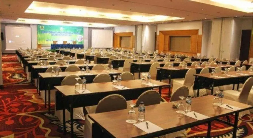 Grand Surya Hotel Kediri