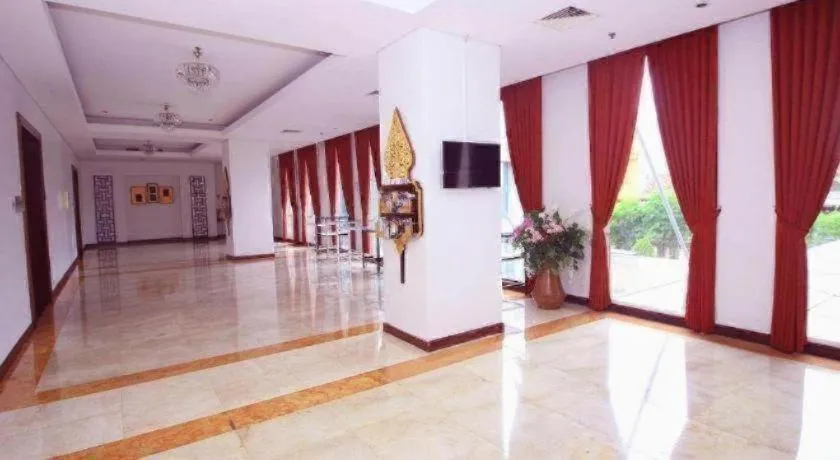 Grand Surya Hotel Kediri