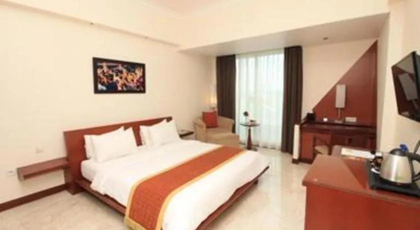 Bed in Grand Surya Hotel Kediri
