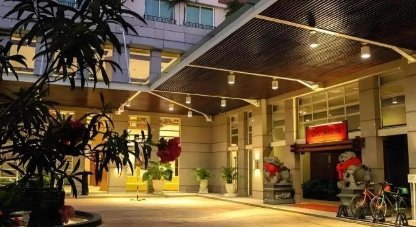 Grand Surya Hotel Kediri