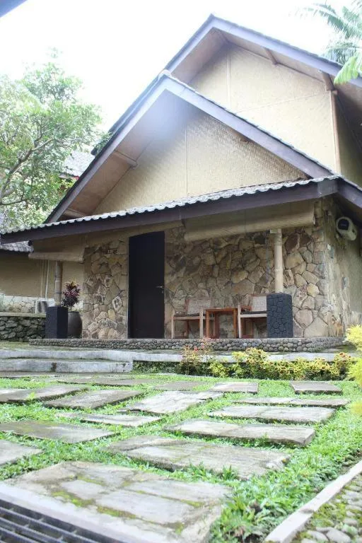 Sambi Resort, Spa & Resto