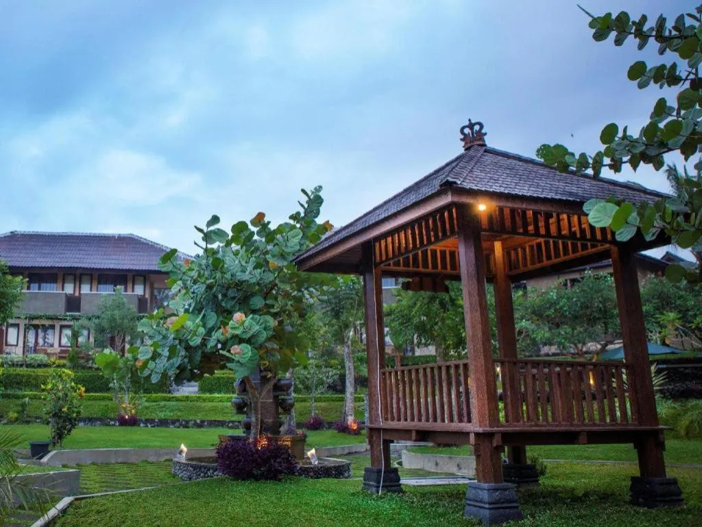 Sambi Resort, Spa & Resto