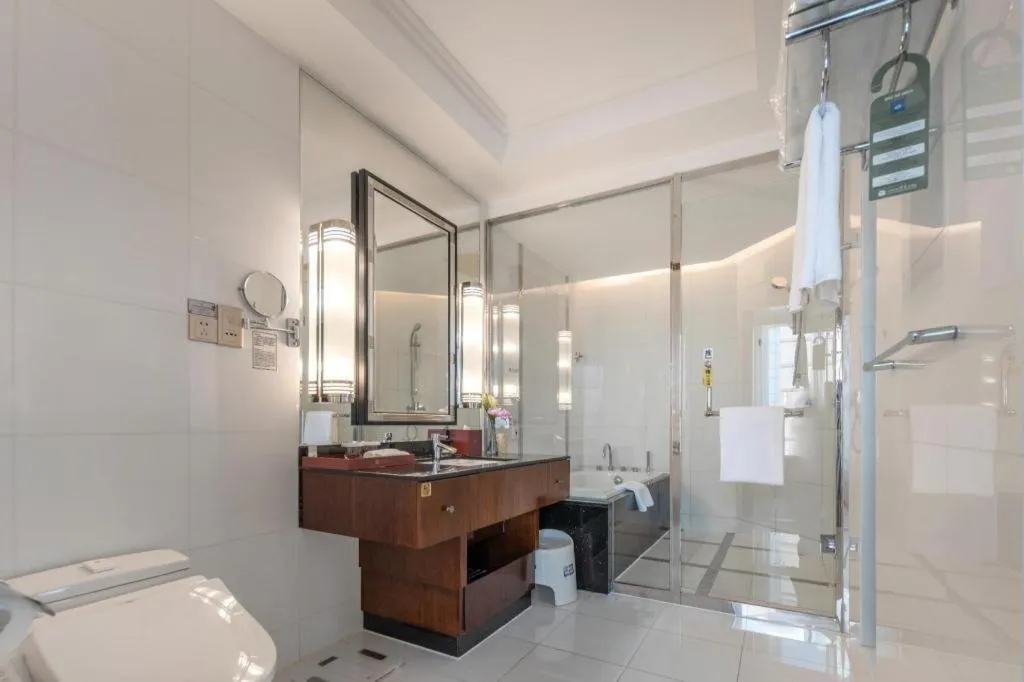 Grand Soluxe Zhongyou Hotel