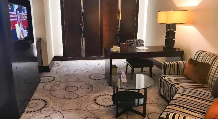 Grand Soluxe Zhongyou Hotel