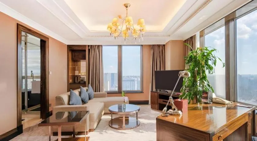 Grand Soluxe Zhongyou Hotel