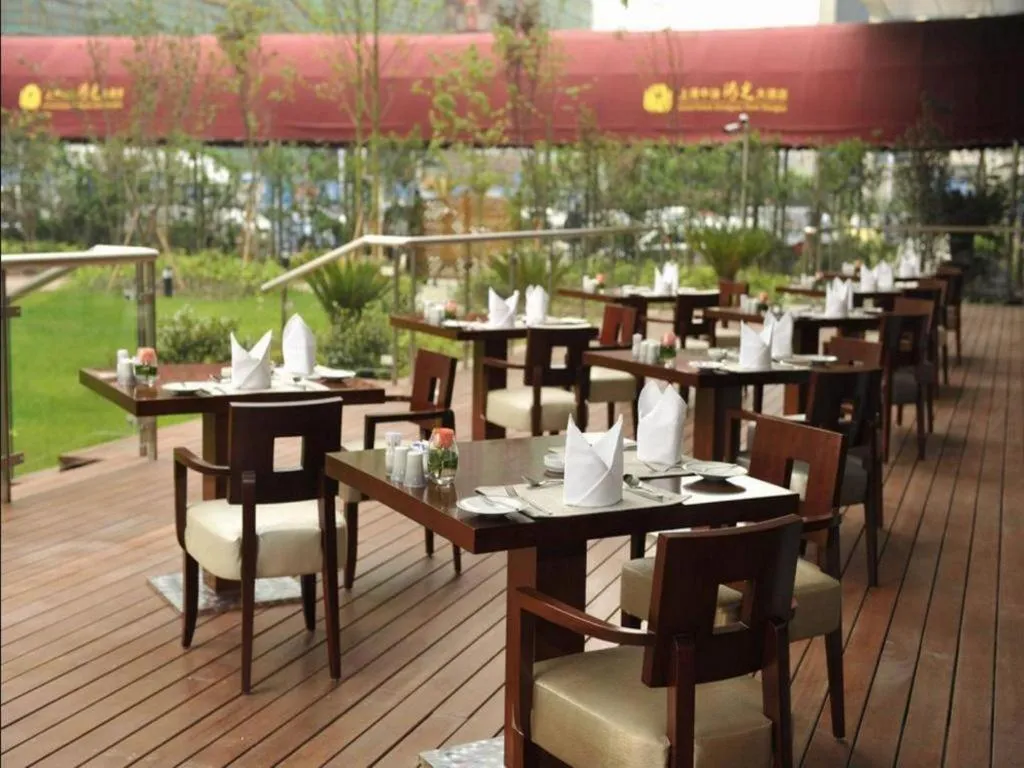 Grand Soluxe Zhongyou Hotel