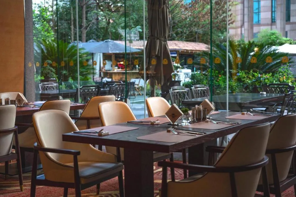 Grand Soluxe Zhongyou Hotel