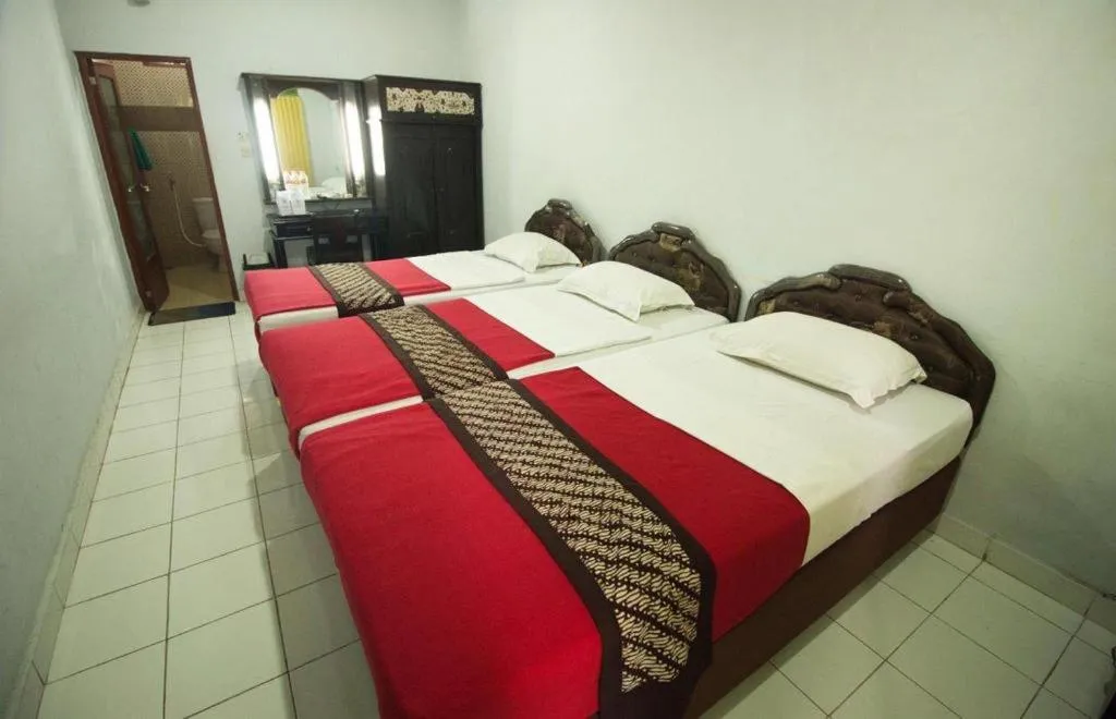 Bed in Hotel Batik Yogyakarta
