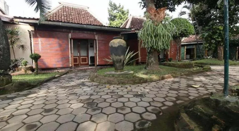 Hotel Batik Yogyakarta