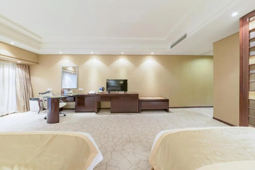 West International Trade Grand Hotel