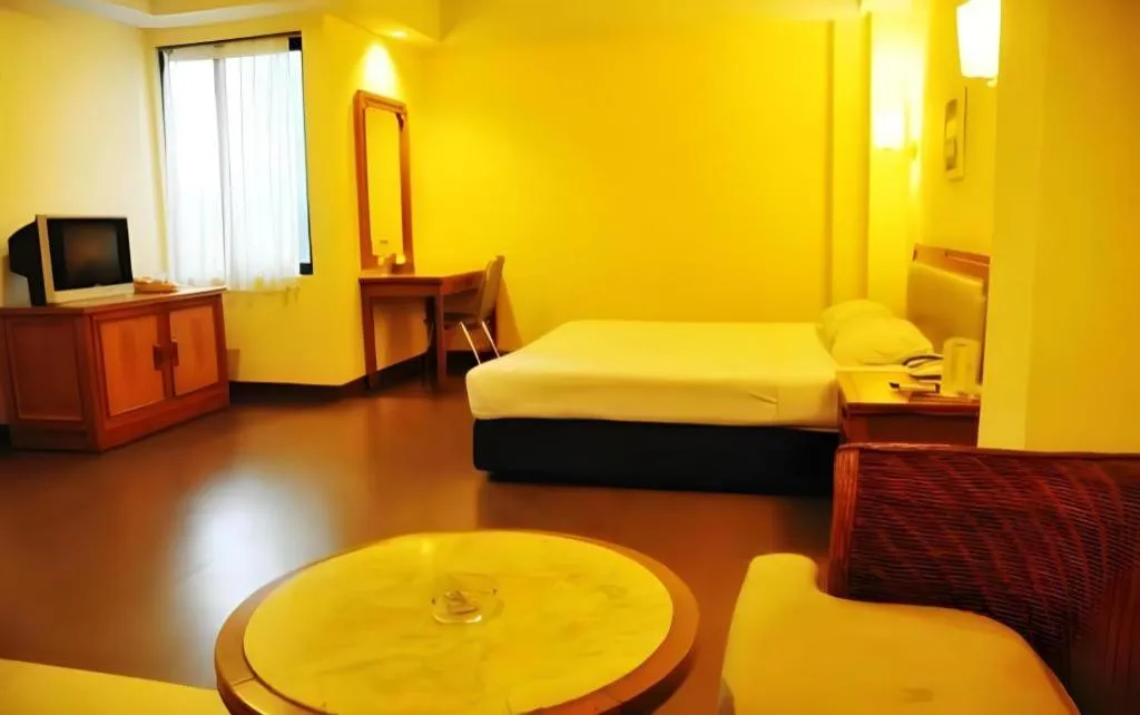 Losari Beach Hotel Makassar