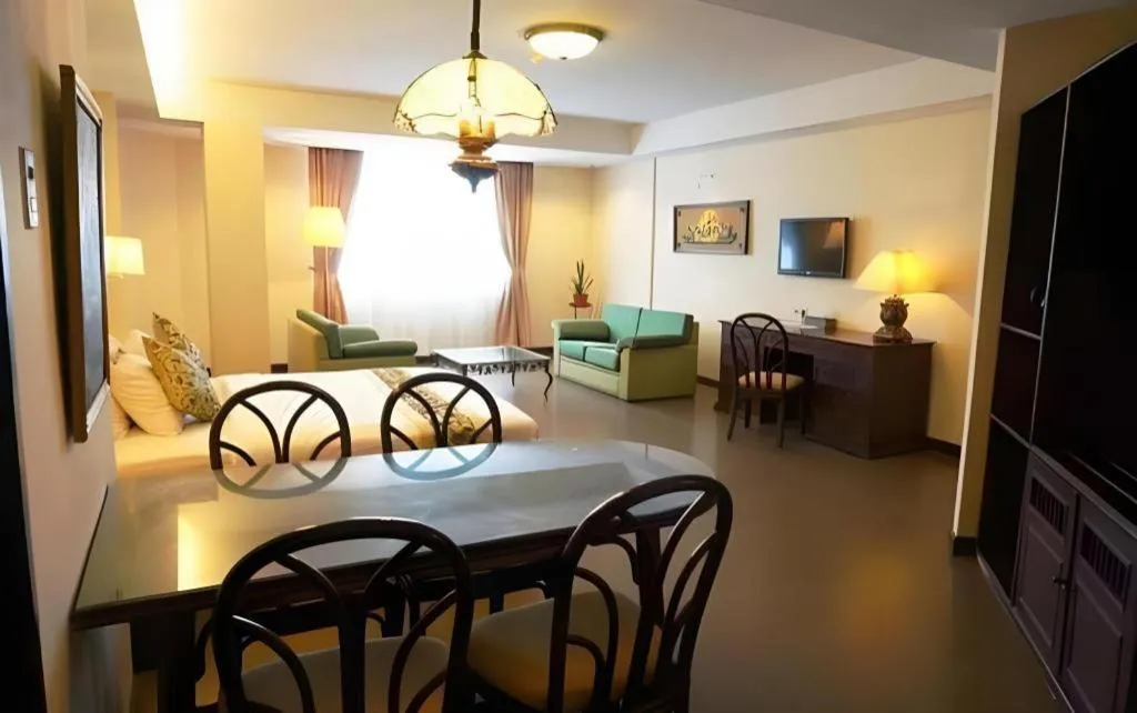 Losari Beach Hotel Makassar