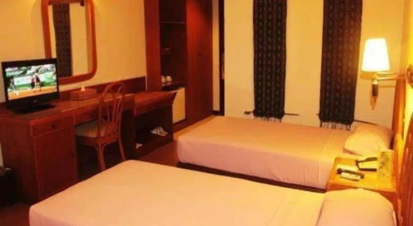 Losari Beach Hotel Makassar