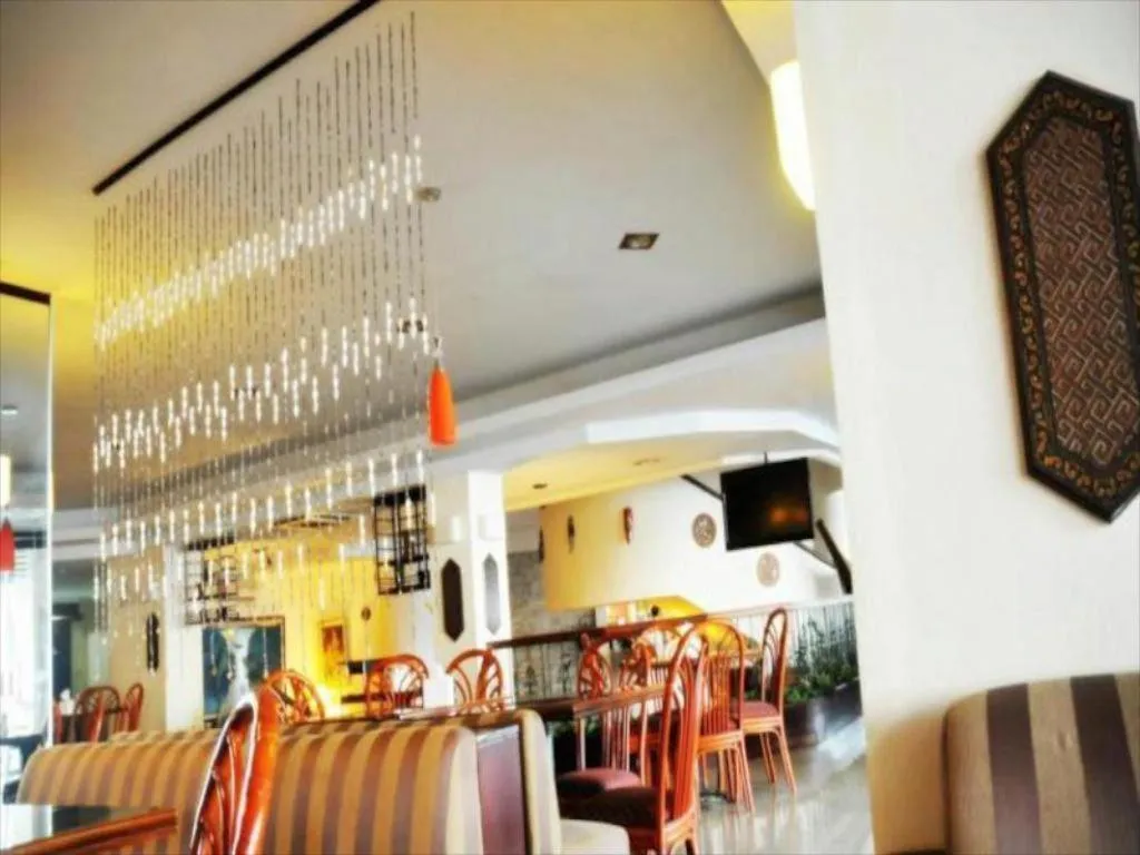 Losari Beach Hotel Makassar