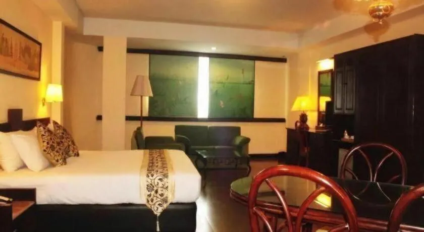 Losari Beach Hotel Makassar