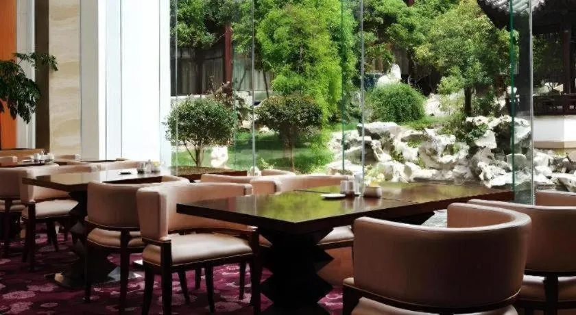 Yangzhou Hentique Huijin Resort Hotel