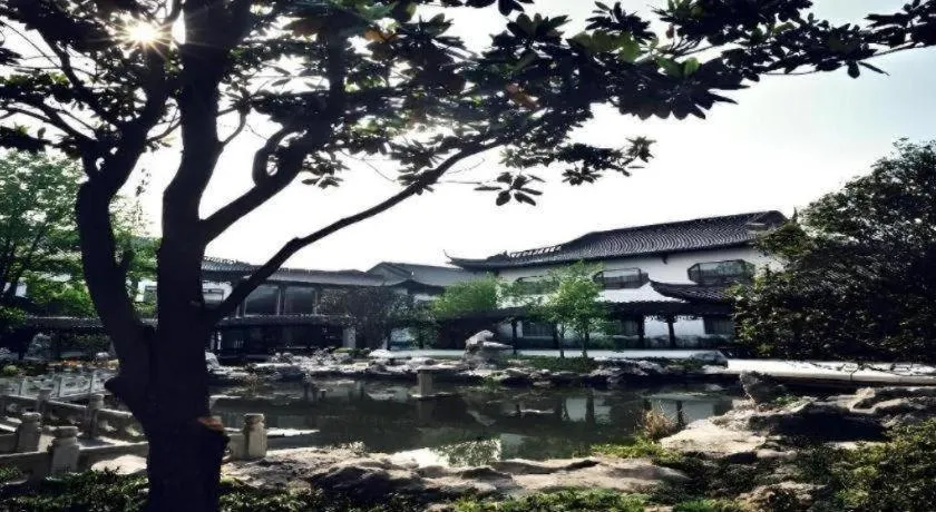 Yangzhou Hentique Huijin Resort Hotel
