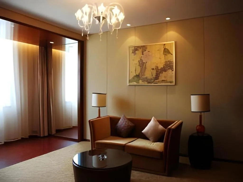 Yangzhou Hentique Huijin Resort Hotel