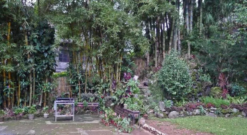 Mountain Lodge Hotel and Restaurant