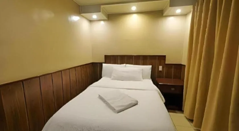 Mountain Lodge Hotel and Restaurant