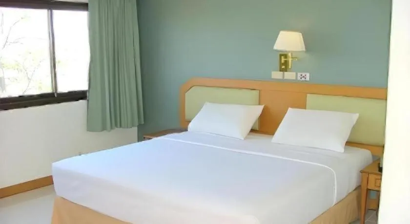 Bed in The Park Hotel Pattaya