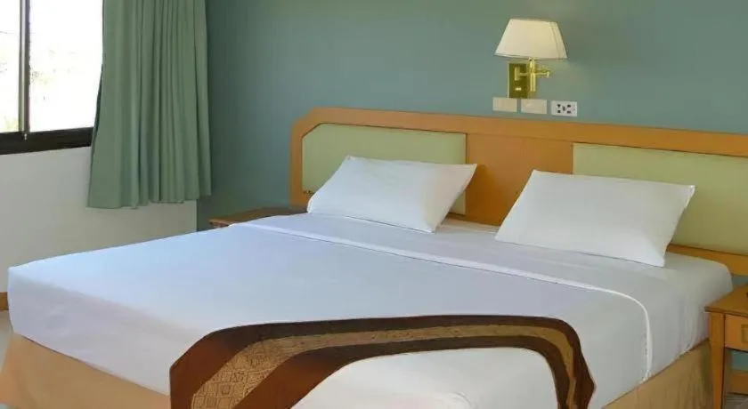 Bed in The Park Hotel Pattaya