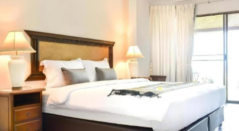 Bed in Sea Memories White Sand Beach Hotel