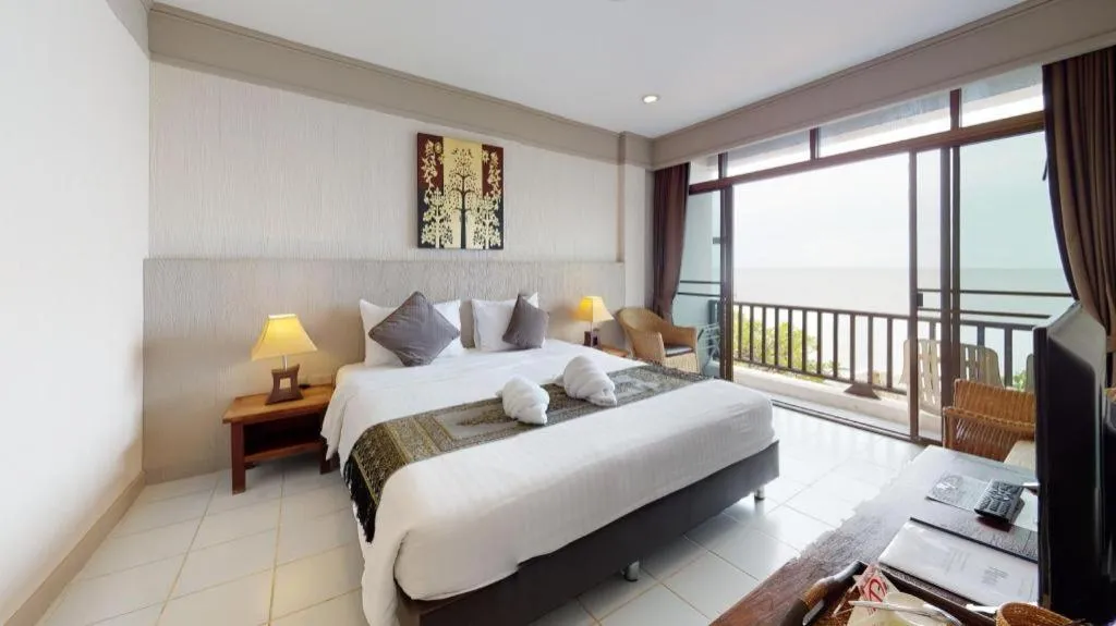 Bed in Sea Memories White Sand Beach Hotel