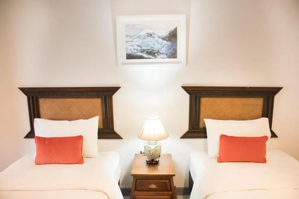 Bed in Sea Memories White Sand Beach Hotel